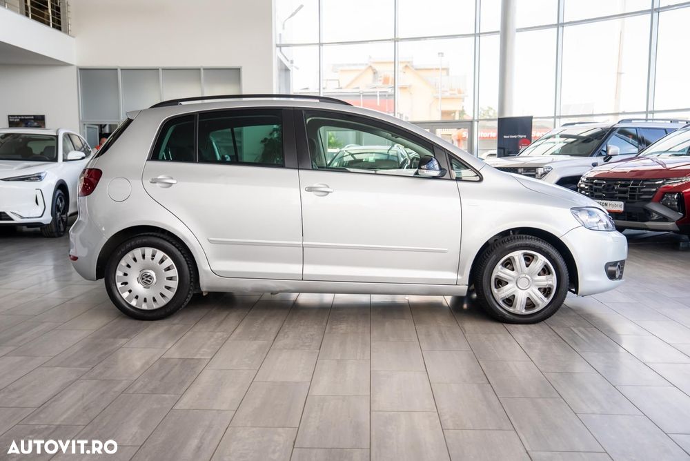 Volkswagen Golf Plus - 8