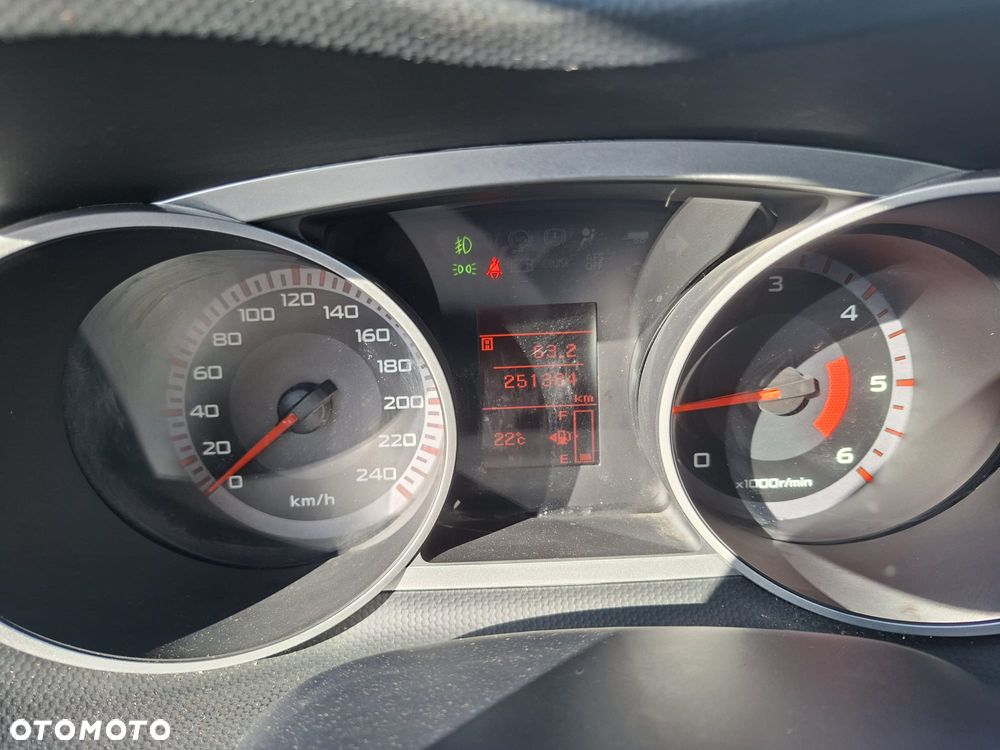 Mitsubishi Outlander 2.0 DI-D 4WD Instyle - 15