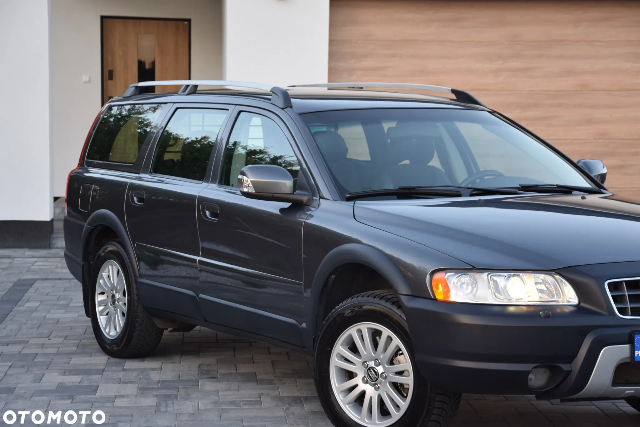 Volvo XC 70 D5 AWD Kinetic - 10