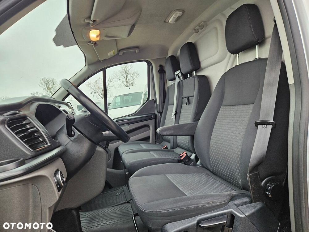 Ford transit-custom L2H1 *61900zł NETTO* Zabudowa warsztatowa 2.0TdCi/170KM - 19