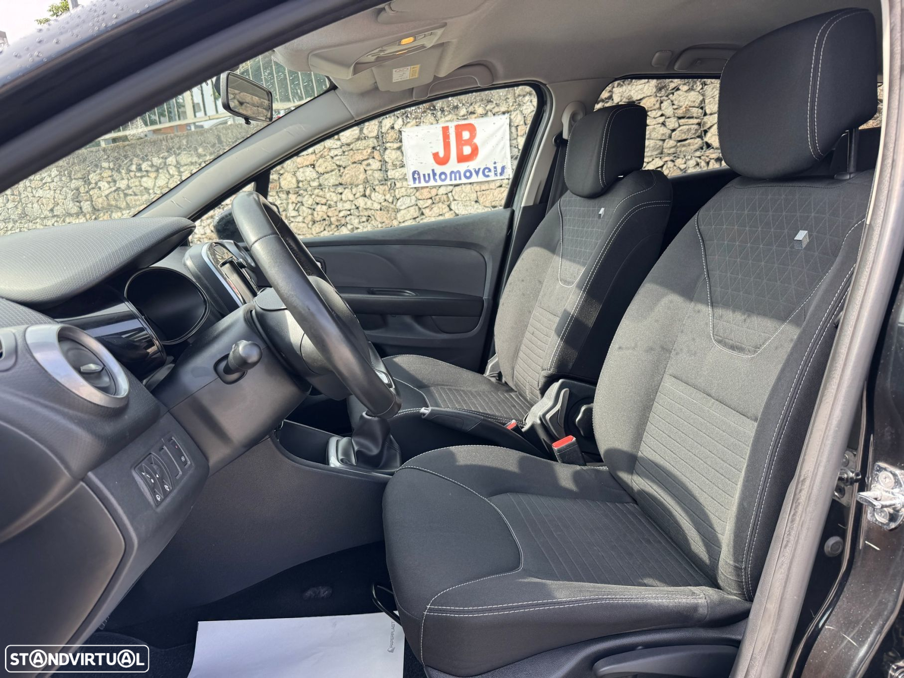 Renault Clio Sport Tourer 1.5 dCi Limited - 9