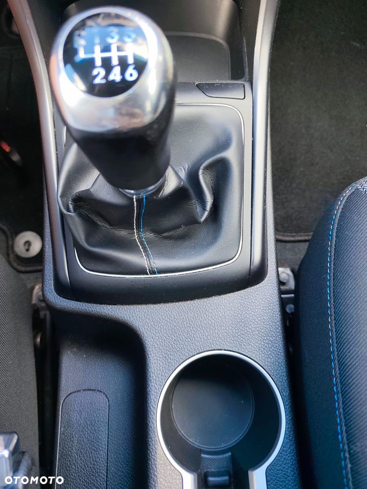 Hyundai i30 - 18