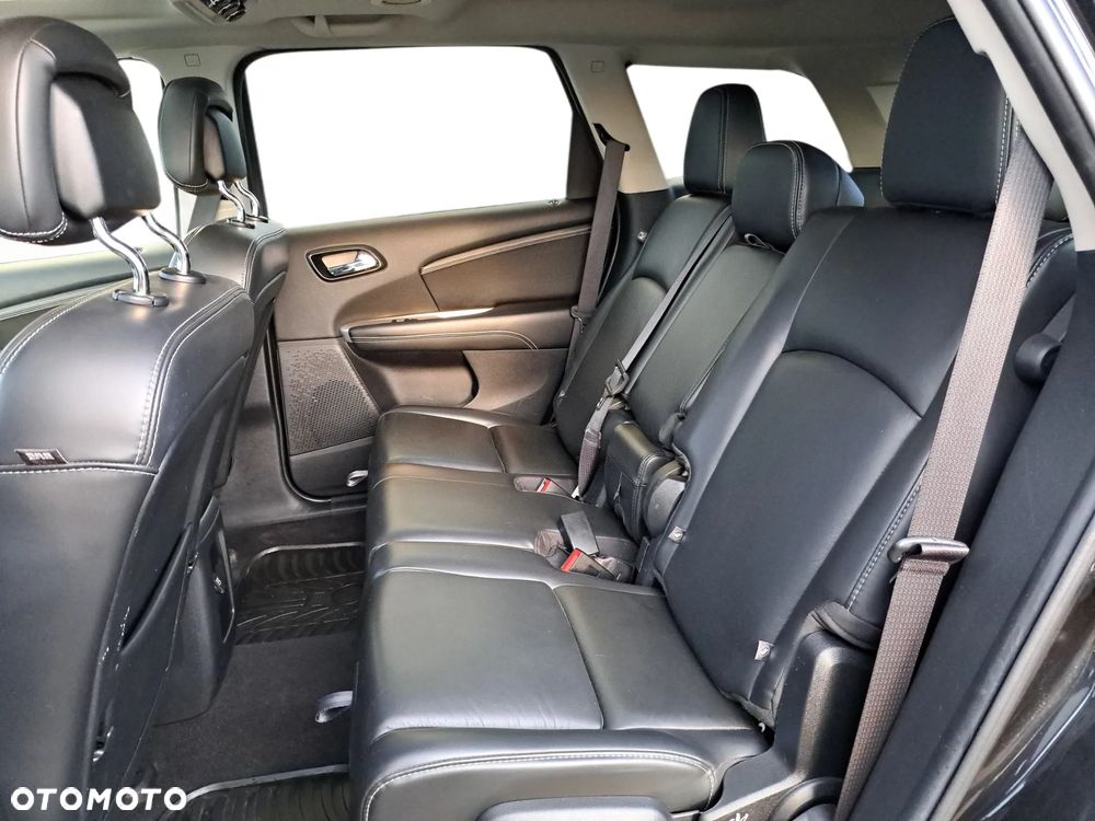 Fiat Freemont 2.0 Multijet 16V DPF Automatik Allrad Black Code - 24