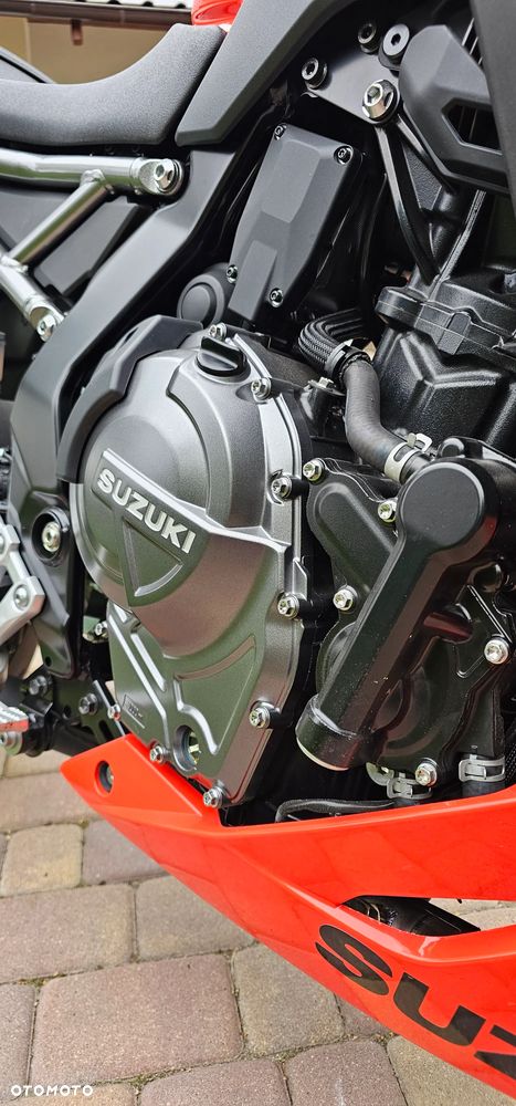 Suzuki GSX-R - 9
