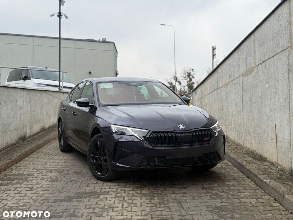 Skoda Octavia 2.0 TSI RS DSG - 2