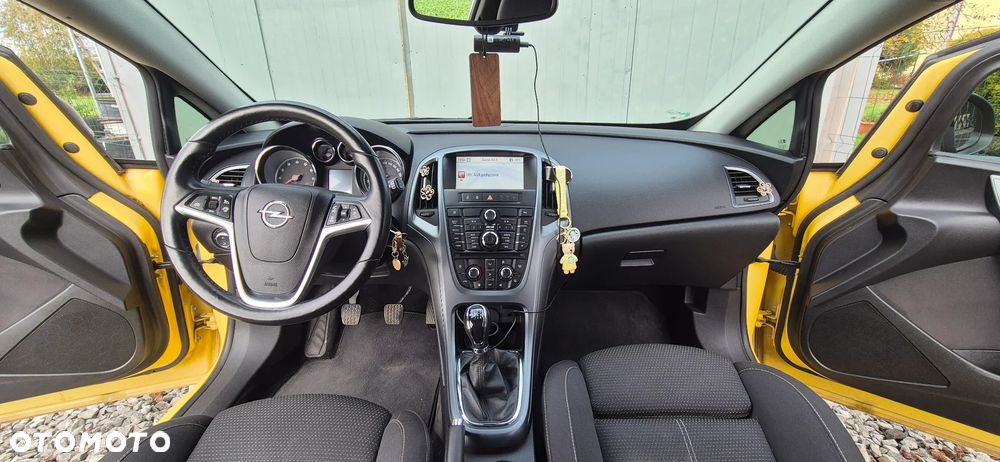 Opel Astra 1.6 T Sport - 13