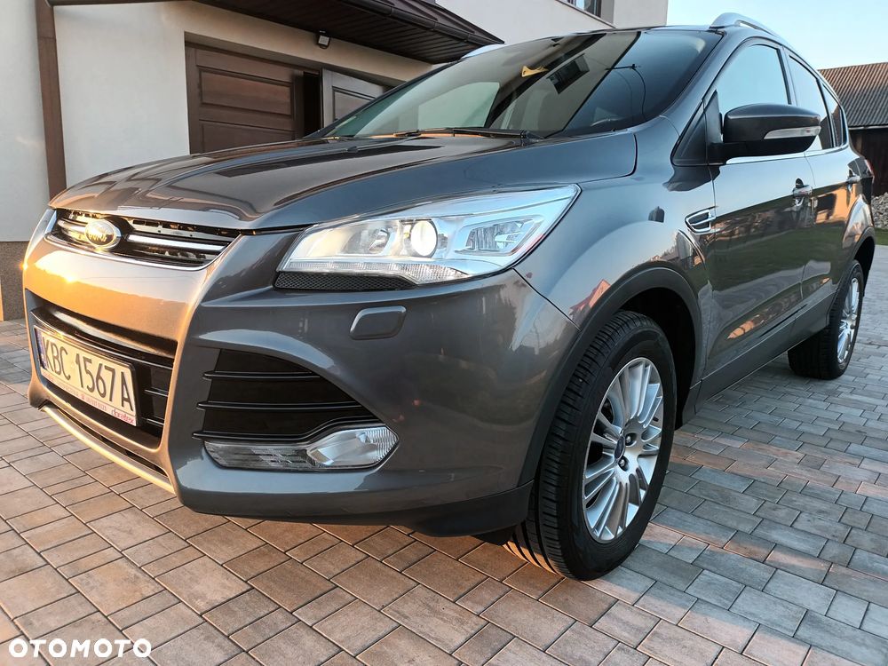Ford Kuga 1.6 EcoBoost 2x4 Titanium - 11
