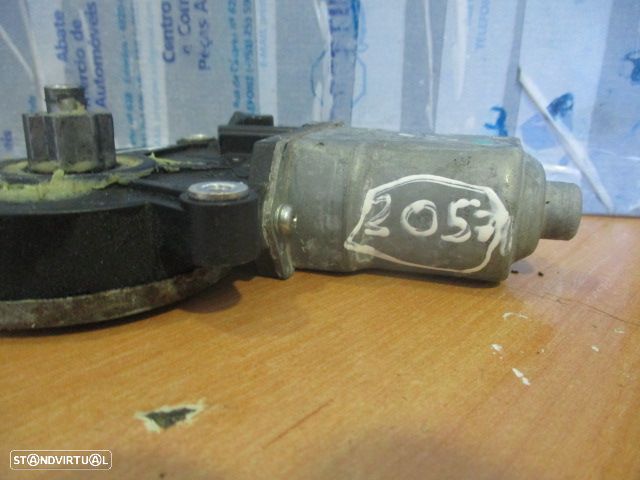 Motor Elevador Vidro AT40075QA HONDA JAZZ 2 2010 1.4 I 100CV 5P CINZA TD HONDA JAZZ 2 2011 1.2I 90CV 5P BRANCO FD - 4