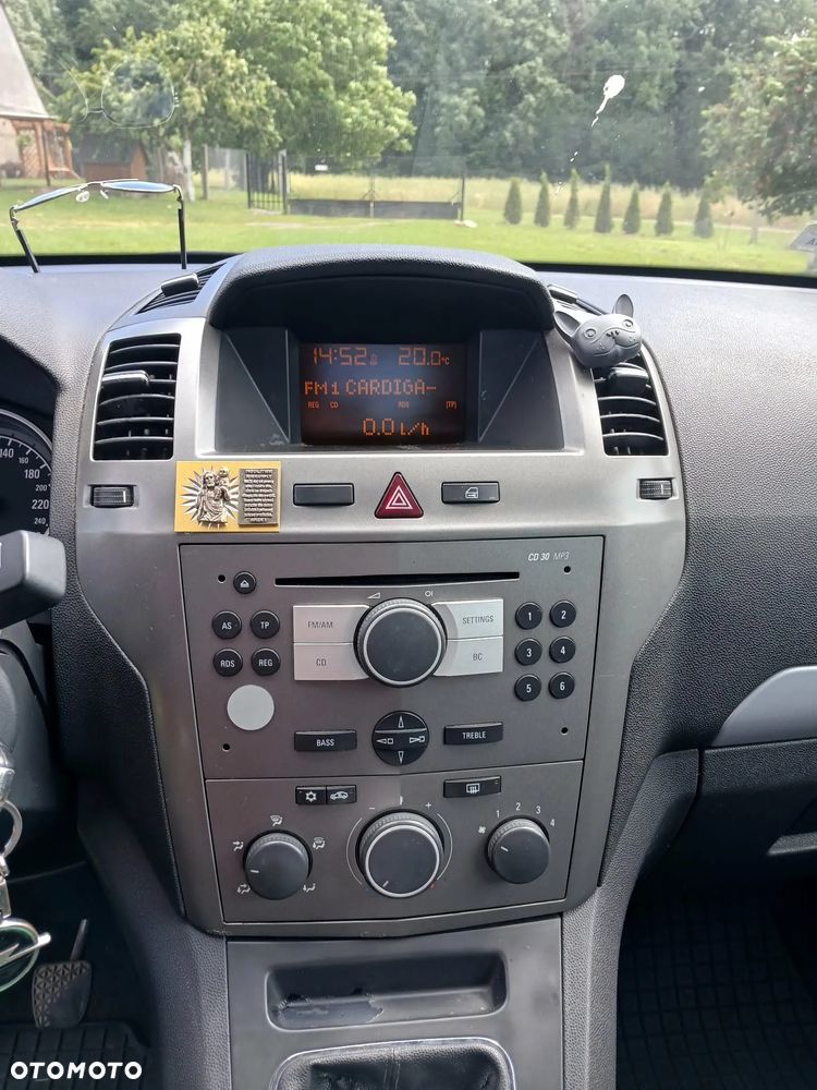 Opel Zafira 1.6 Enjoy - 9