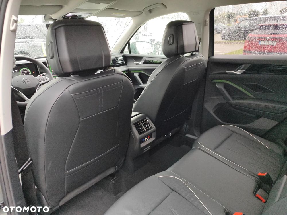 Volkswagen Tiguan 2.0 TDI Elegance DSG - 19