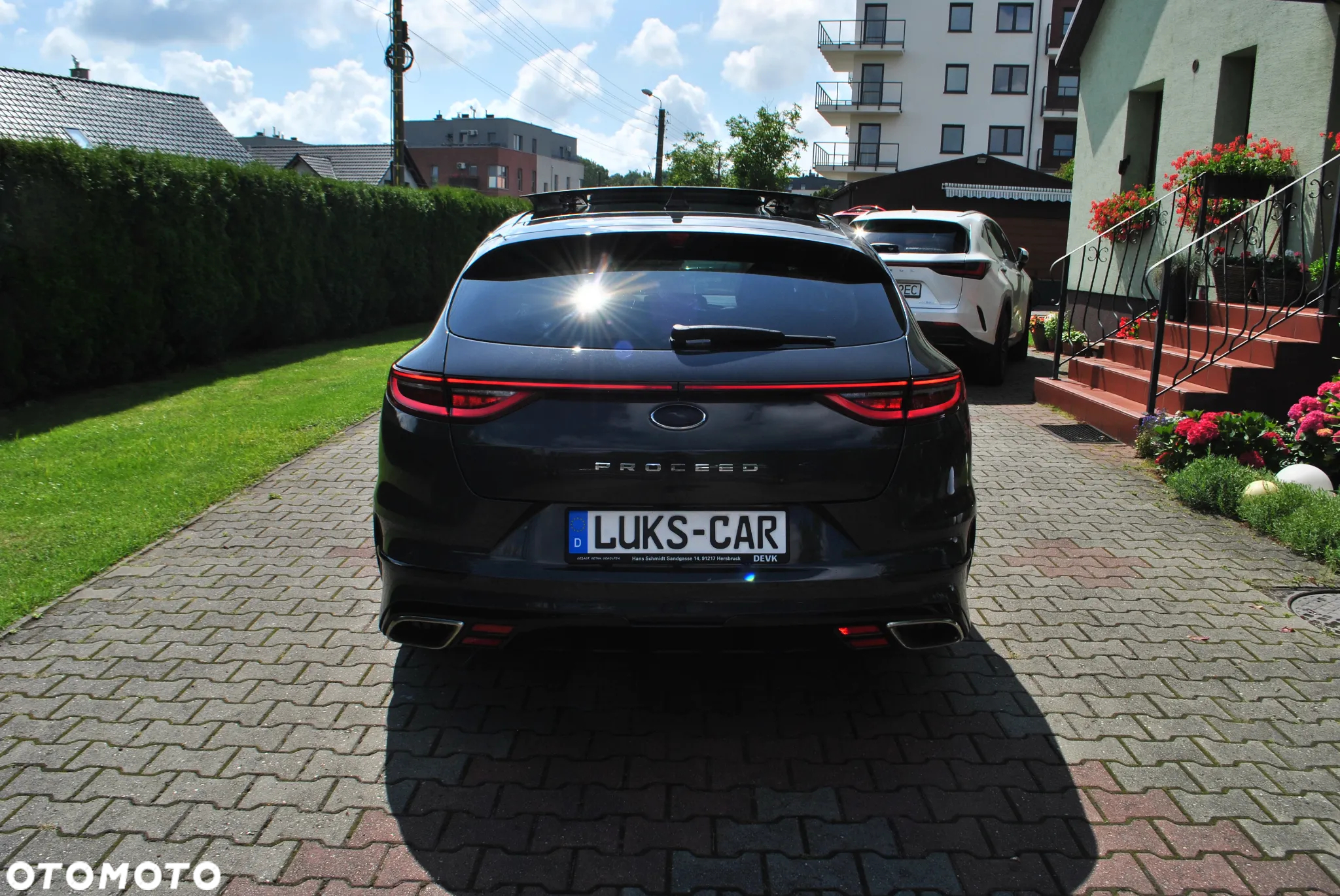 Kia ProCeed 1.6 T-GDI GT - 4
