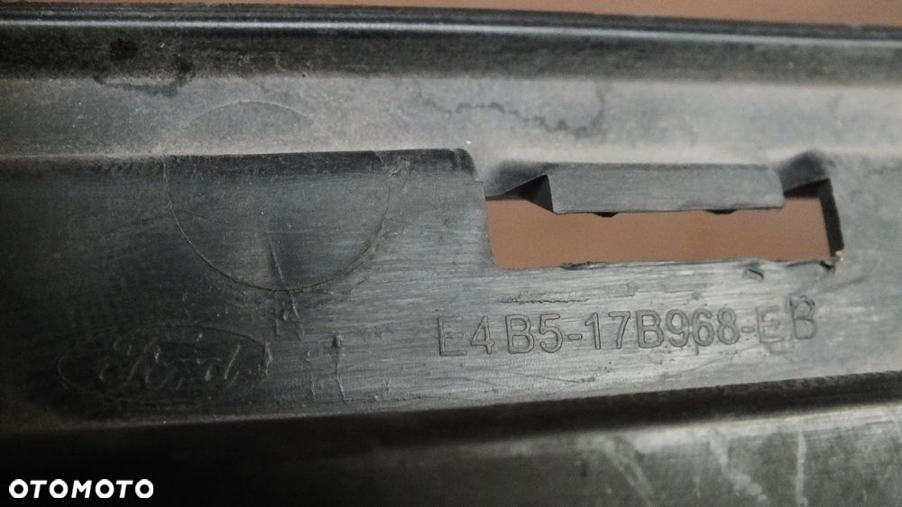 Atrapa zderzaka przedniego Ford Ka + - 8