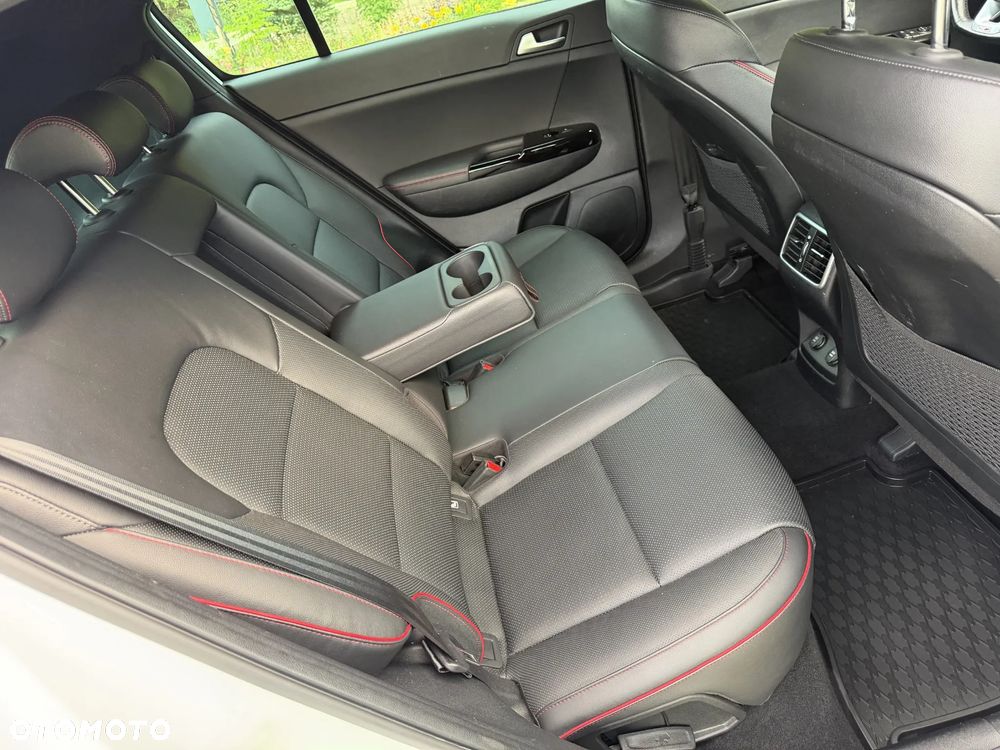 Kia Sportage 1.6 T-GDI GT Line 4WD DCT - 36