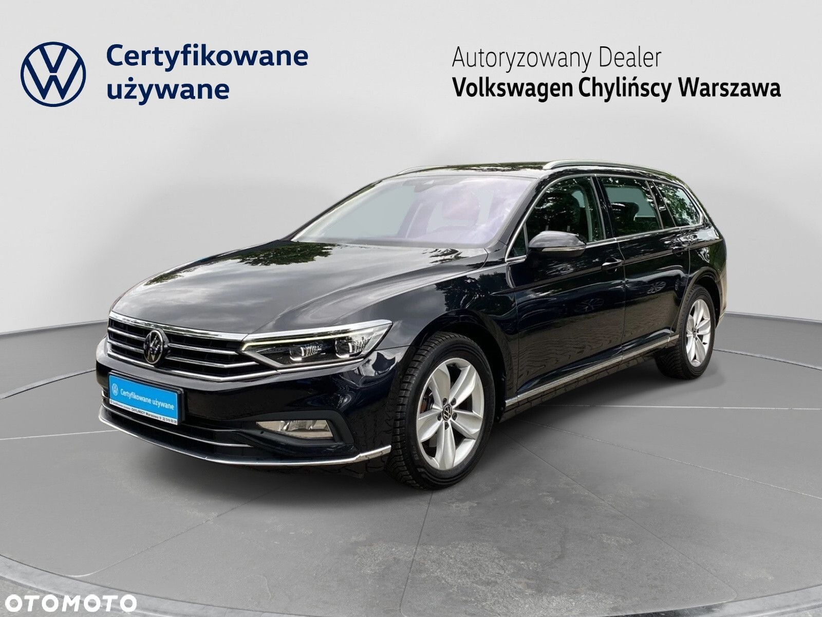 Volkswagen Passat - 1