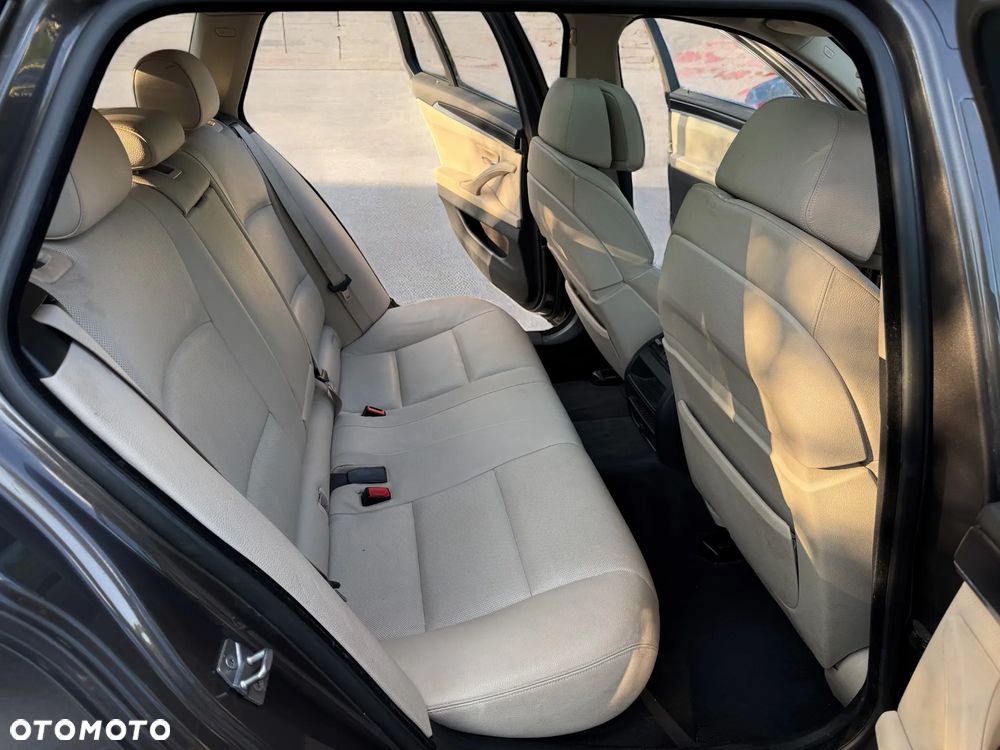 BMW Seria 5 520d Modern Line - 14