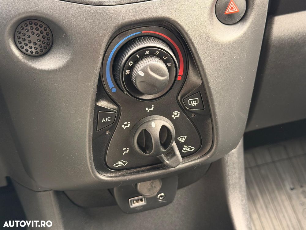 Toyota Aygo 1.0 VVY-I 5 usi X-connect - 22