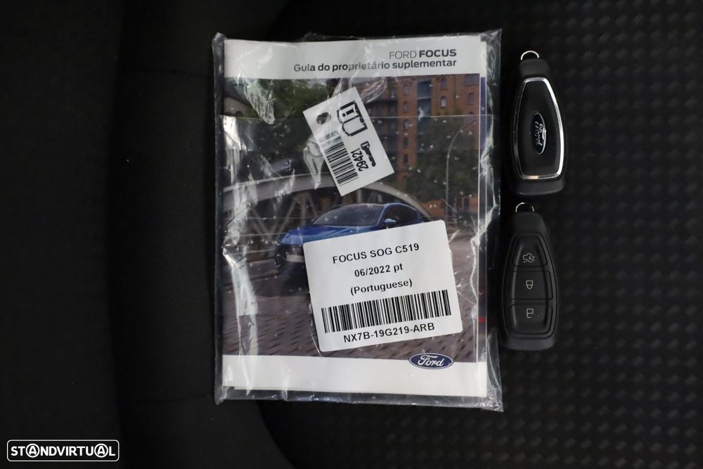 Ford Focus 1.0 EcoBoost MHEV ST-Line Aut. - 58