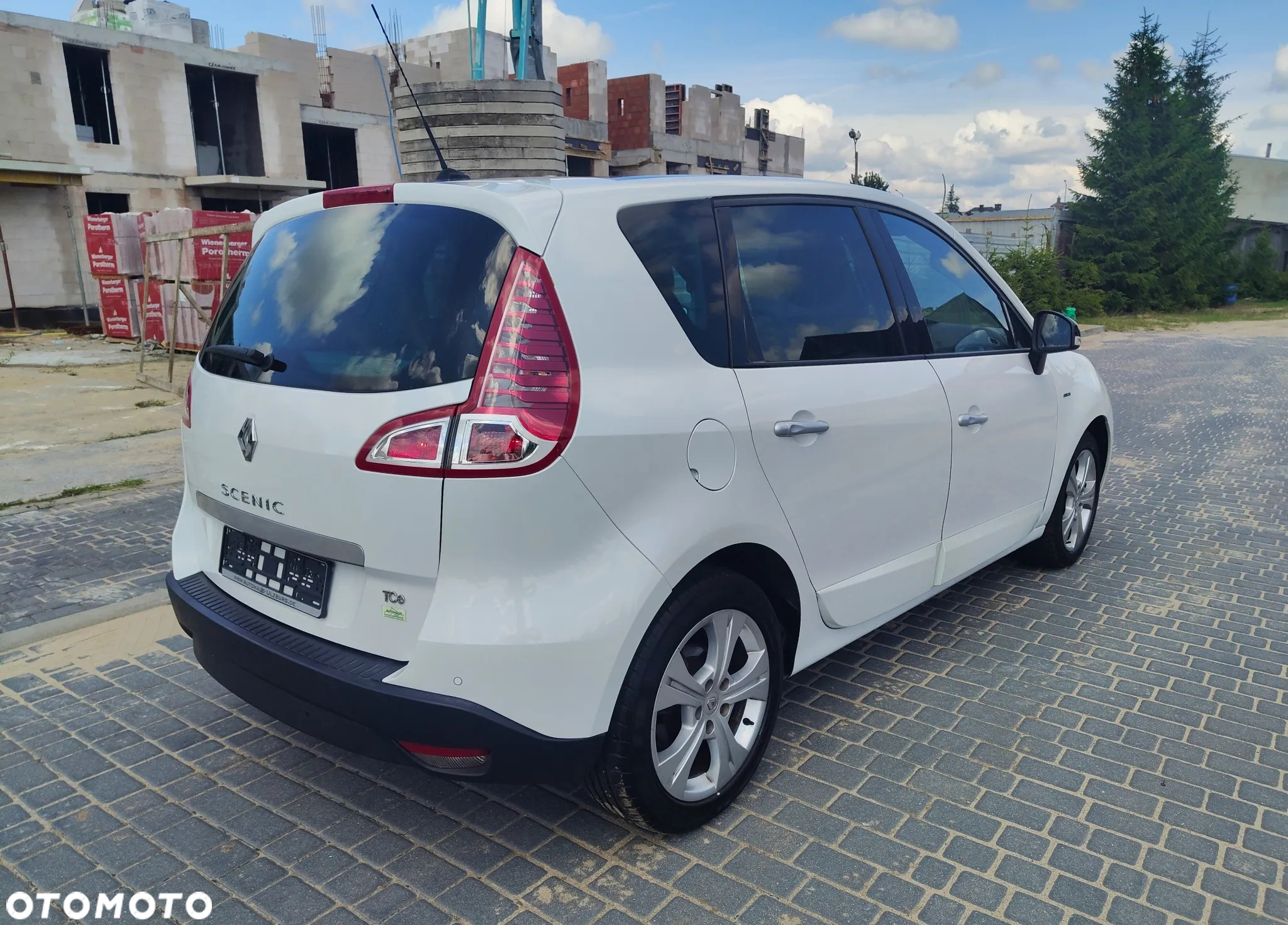 Renault Scenic TCe 130 Bose Edition - 12