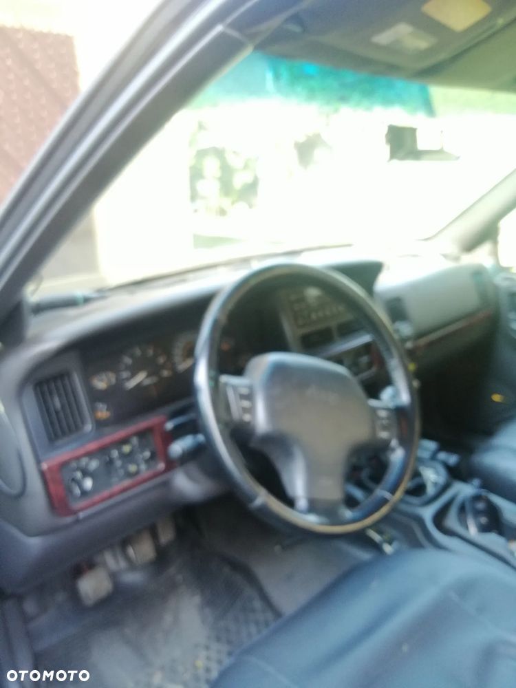 Jeep Grand Cherokee - 7