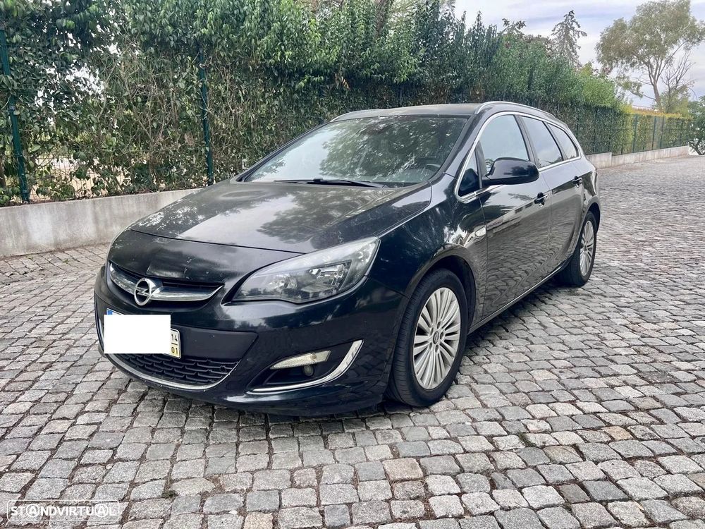 Opel Astra Sports Tourer - 1