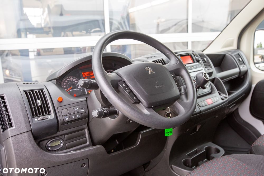 Peugeot Boxer 165KM 8ep KONTENER + WINDA dHollandia 750kg - 9