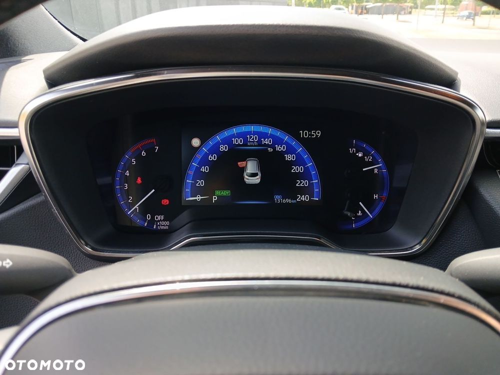 Toyota Corolla 1.8 Hybrid Comfort - 29