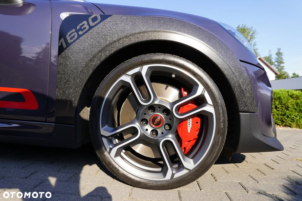 MINI John Cooper Works ALL4 sport - 10