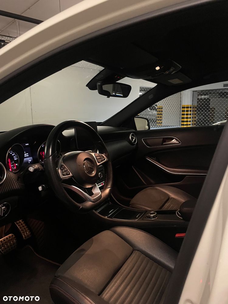 Mercedes-Benz Klasa A 180 7G-DCT AMG Line - 9