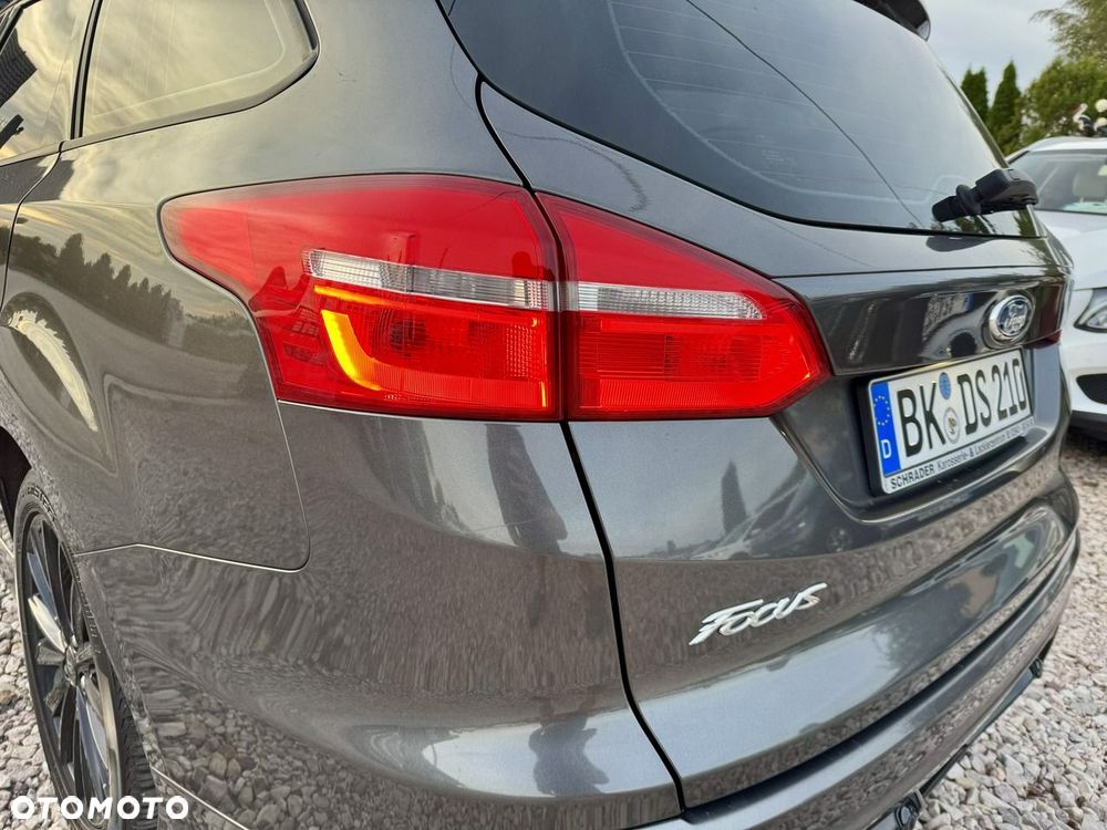 Ford Focus 2.0 EcoBlue ST-Line Business - 33