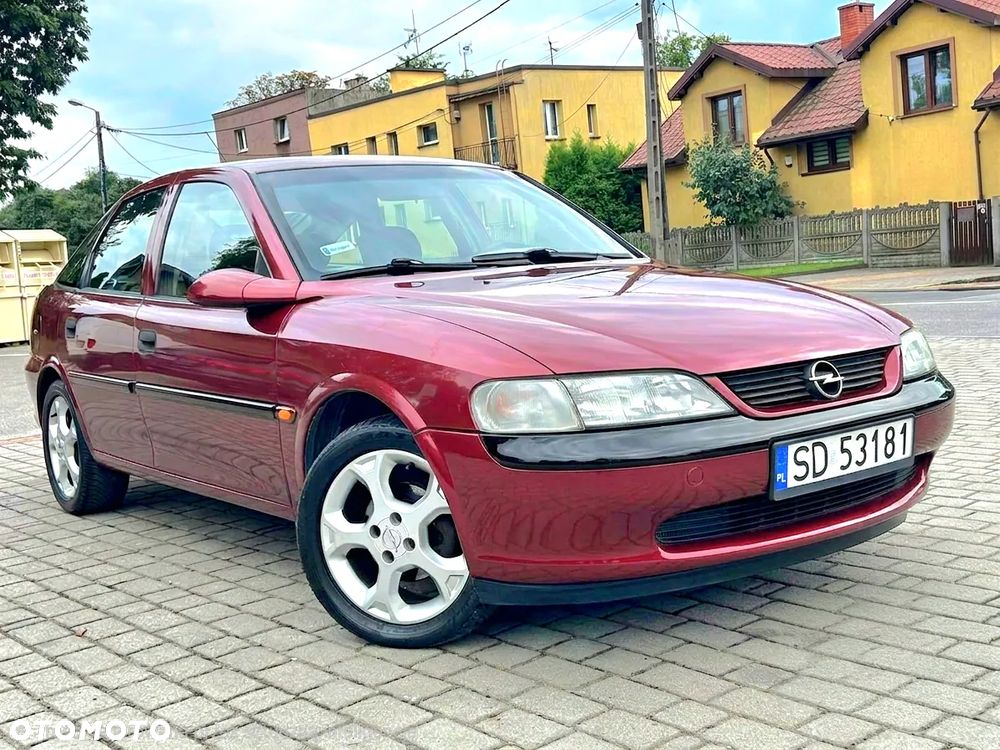 Opel Vectra 1.6 GL - 1