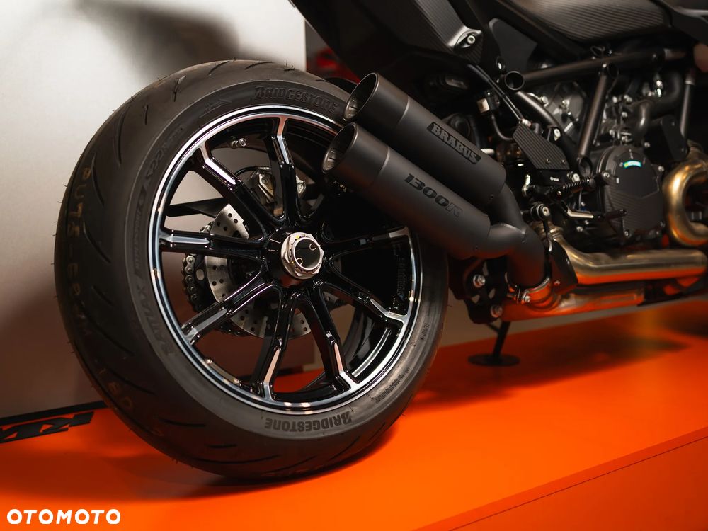 KTM Super Duke - 10