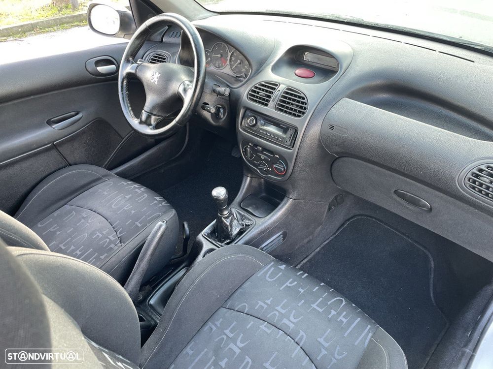 Peugeot 206 2.0 HDi XS - 2