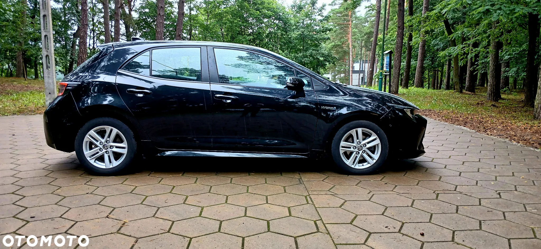 Toyota Corolla - 12