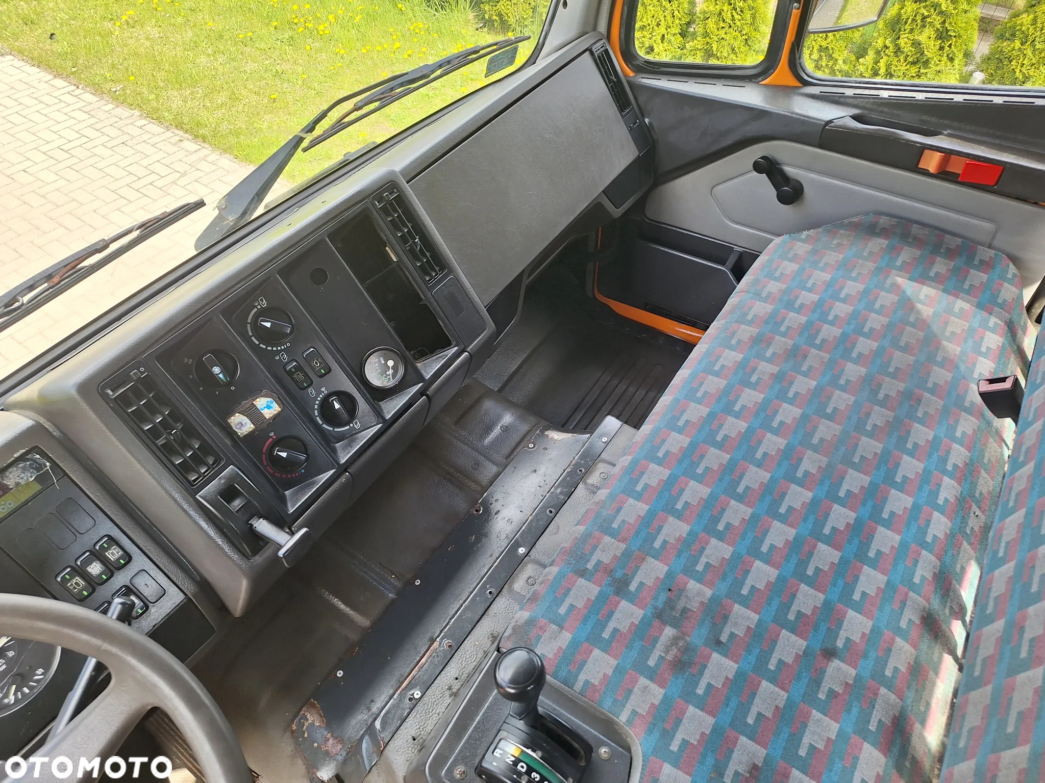 Mercedes-Benz 1824 SK - 10
