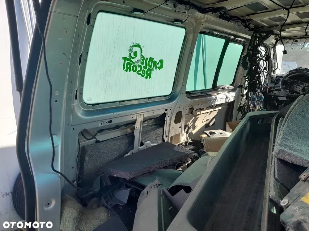 Vw T5 instalacja tył paki - 1