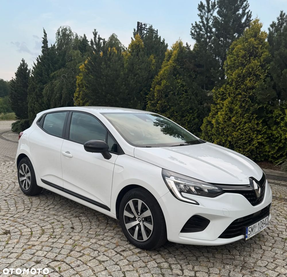 Renault Clio - 24