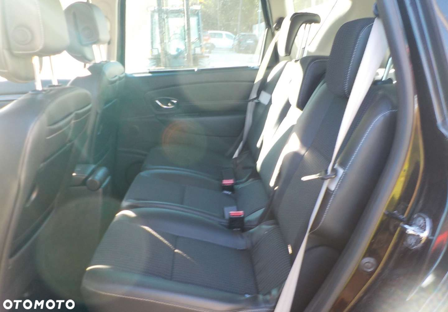 Renault Scenic - 17