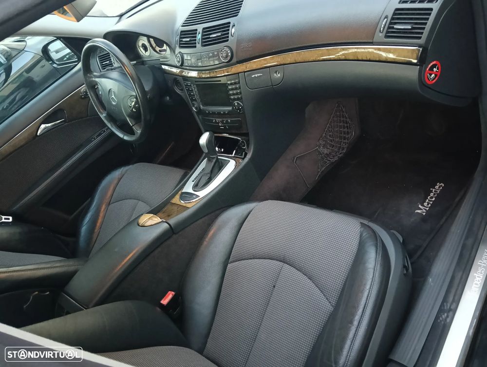 Mercedes-Benz E 320 - 14