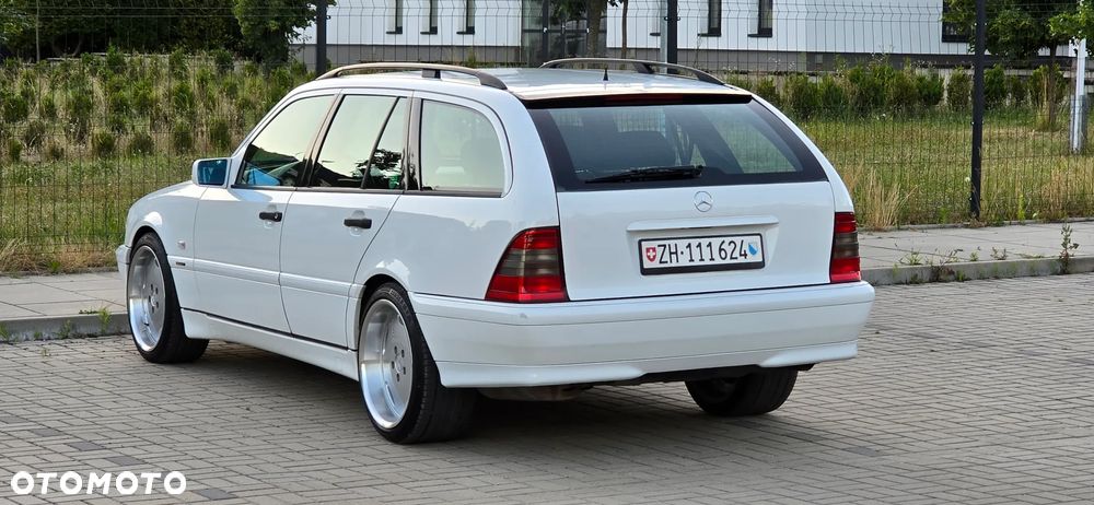 Mercedes-Benz Klasa C - 9
