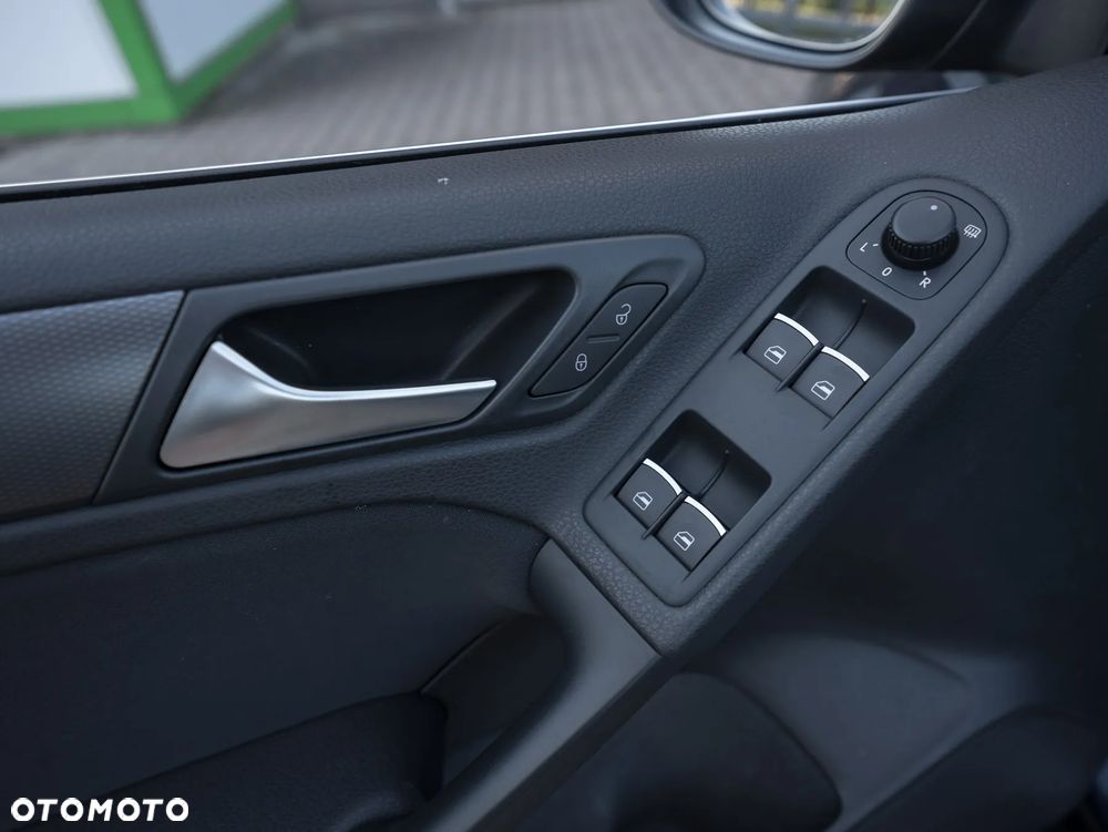 Volkswagen Golf Cabrio 1.4 TSI Lounge - 27