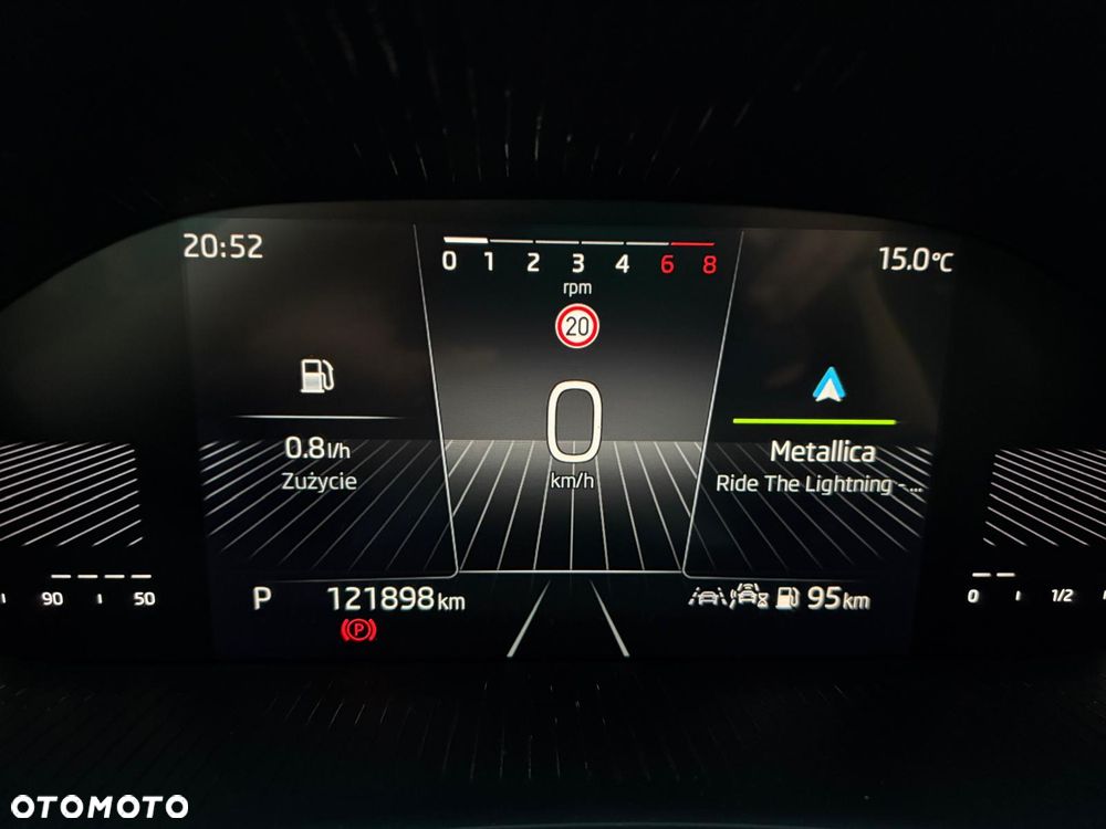 Skoda Fabia 1.0 TSI Selection DSG - 32