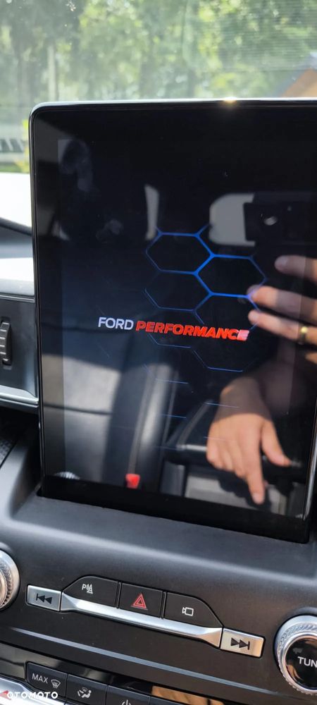 Ford Explorer EcoBoost Plug-in Hybrid PLATINUM - 24