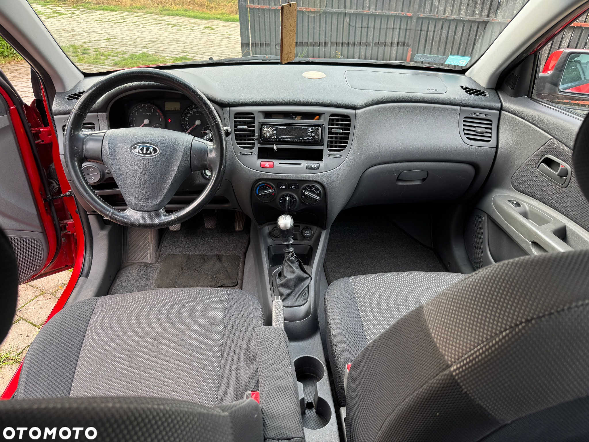 Kia Rio 1.4 Comfort - 9