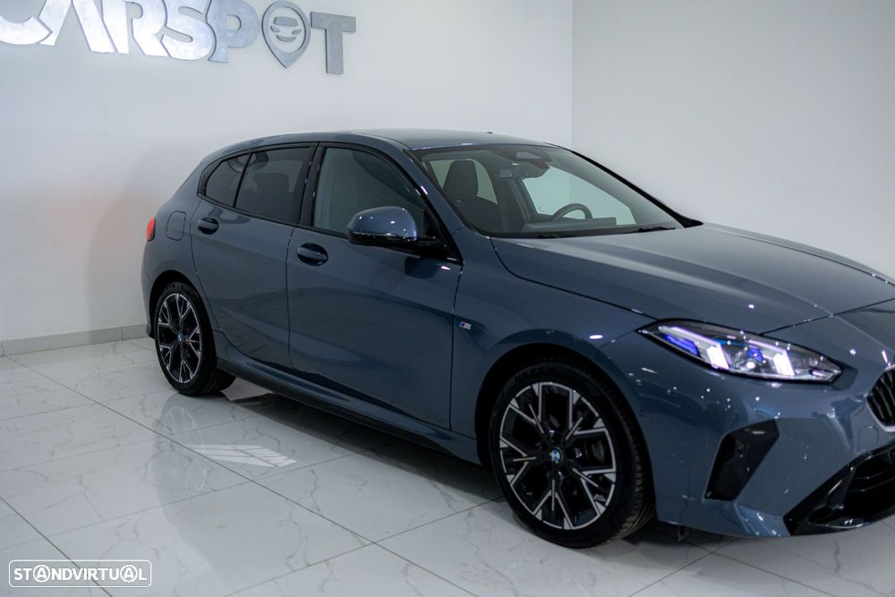 BMW 118 d Pack Desportivo M - 4