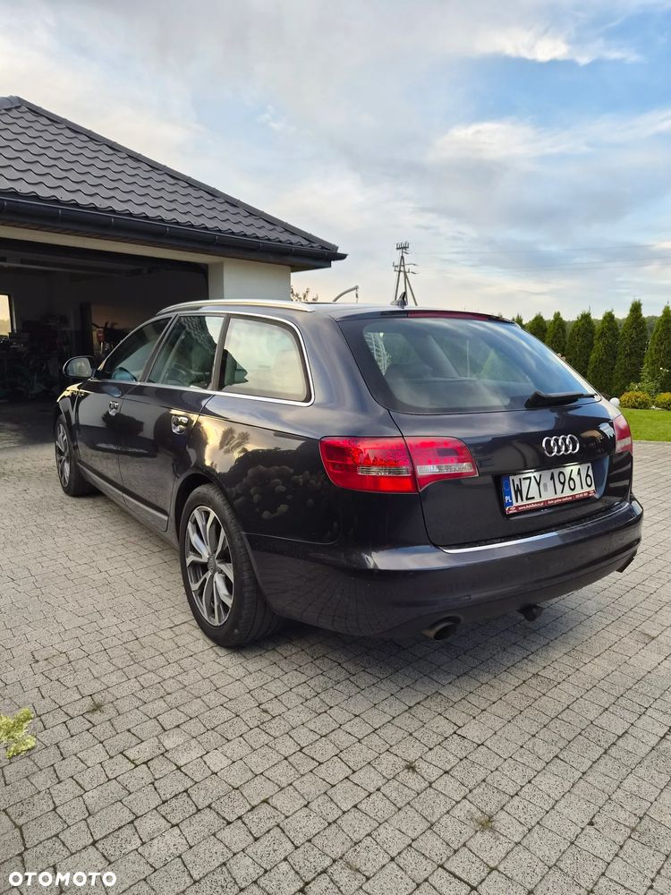 Audi A6 Avant - 1