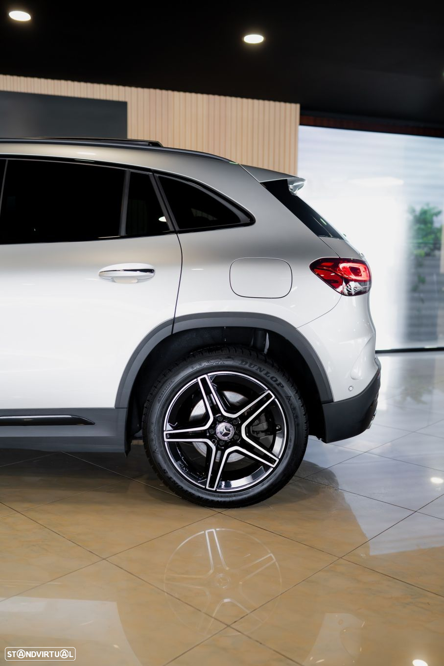 Mercedes-Benz GLA 250 e AMG Line - 9