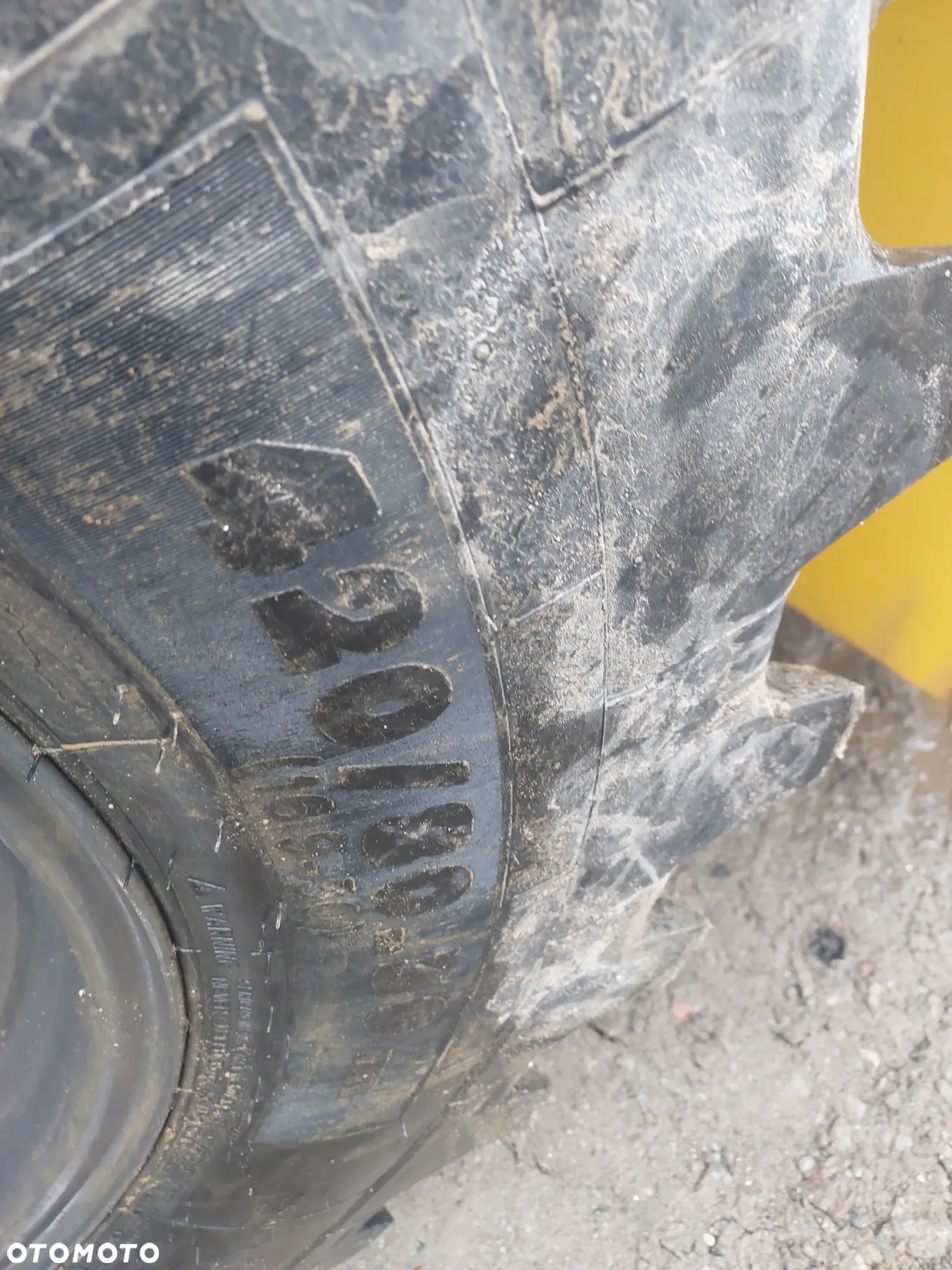 New Holland B110 - 9