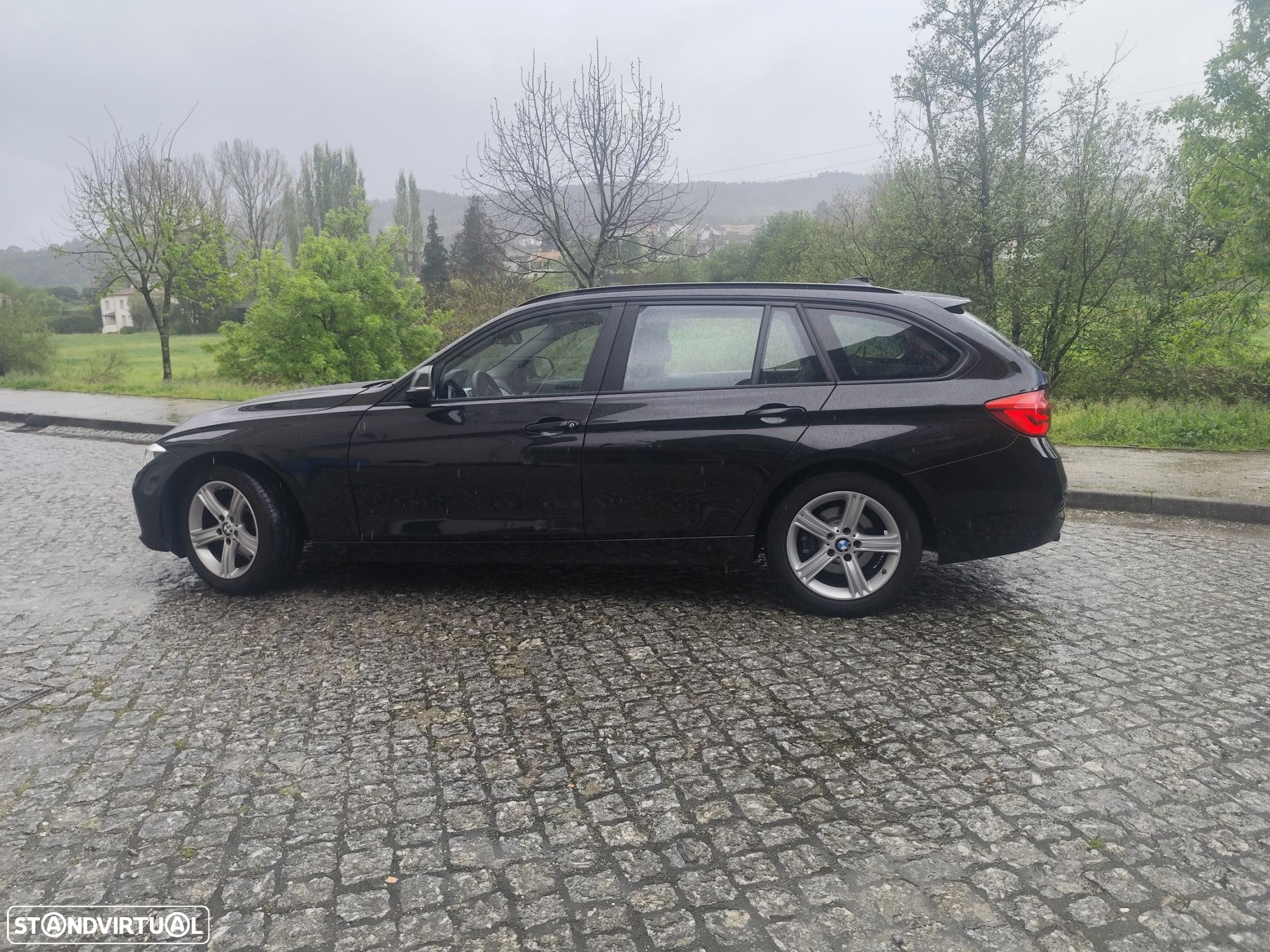 BMW 318 d Touring - 7