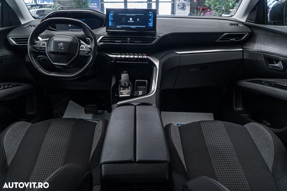 Peugeot 5008 PureTech 130 EAT8 Stop & Start Allure Pack - 25