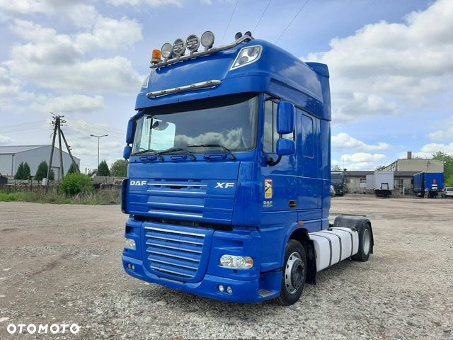 DAF XF105.460 - 1